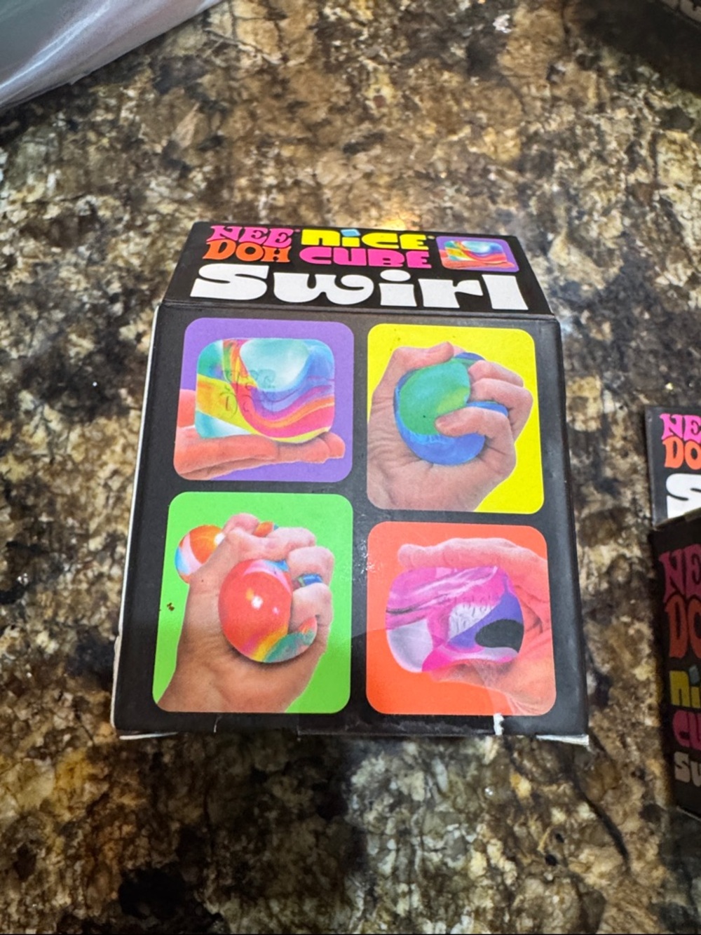 NWT Nice CUBE Swirl Needoh Purple, Pink and White - Picture 3 of 3